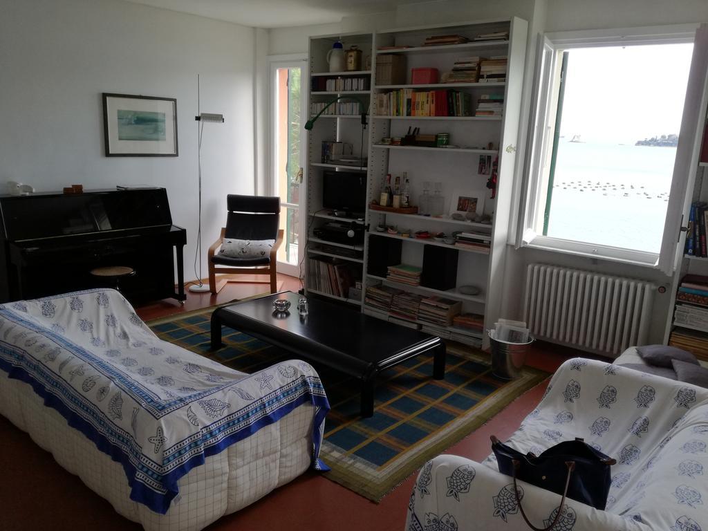 Olivo Apartment With Sea View 韦内雷港 外观 照片
